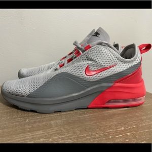 Grey and Red Nike Air Tennis Shoes - Size: 8